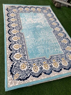 Classy persian rug 5x7ft